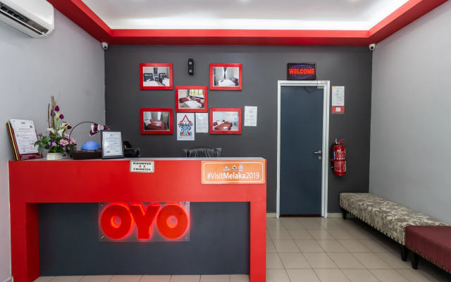 OYO 1184 Ho Hotel