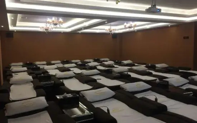 Himalayas Hotspring Hotel