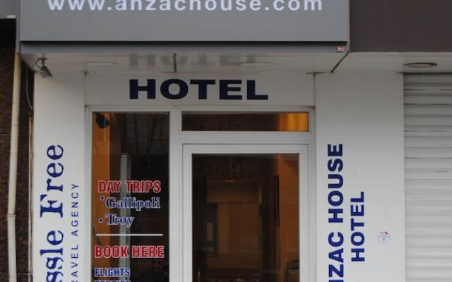 Anzac House Youth Hostel