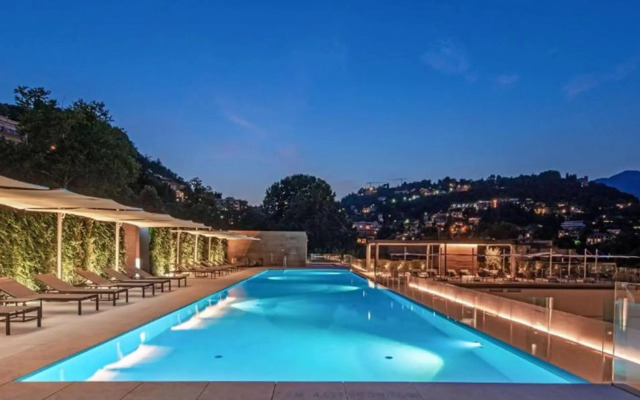 Hilton Lake Como Hotel