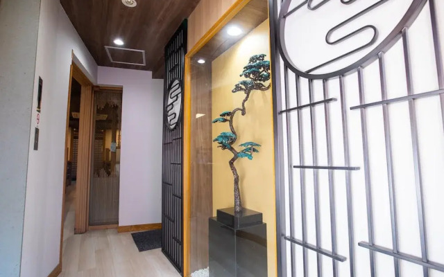Touka House 5F