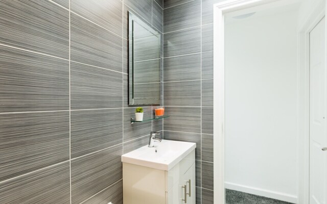 Goode Home by Svelte Living