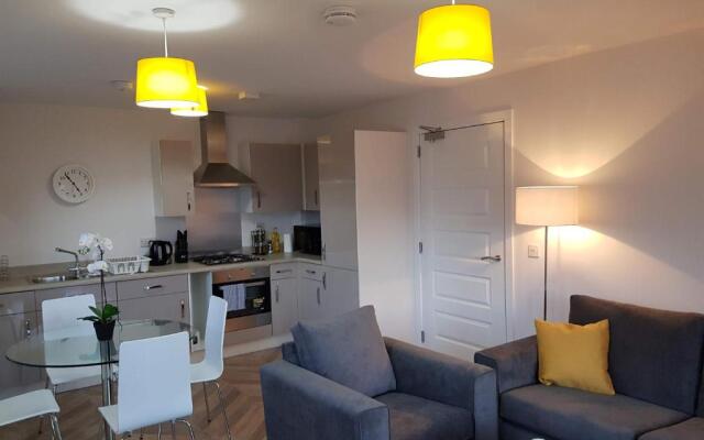 9 Royal View Apartment