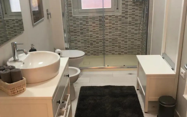 Al 40 B&B