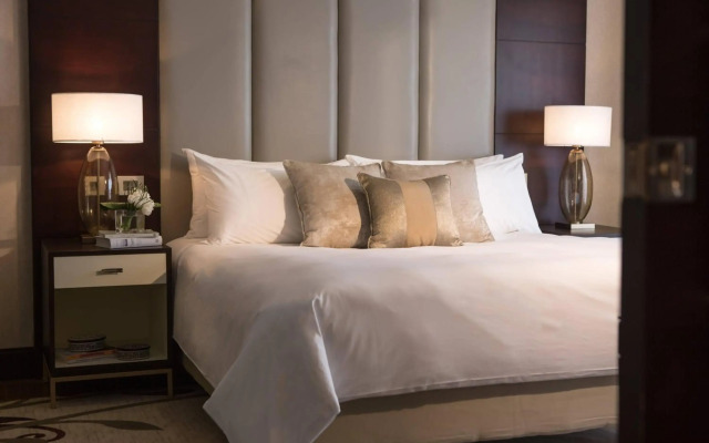 Renaissance Cairo Mirage City Hotel