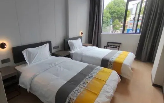 Hotels in Lexiang