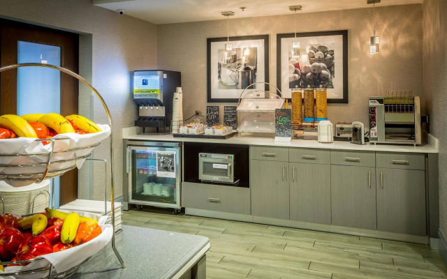 Hampton Inn & Suites Dublin