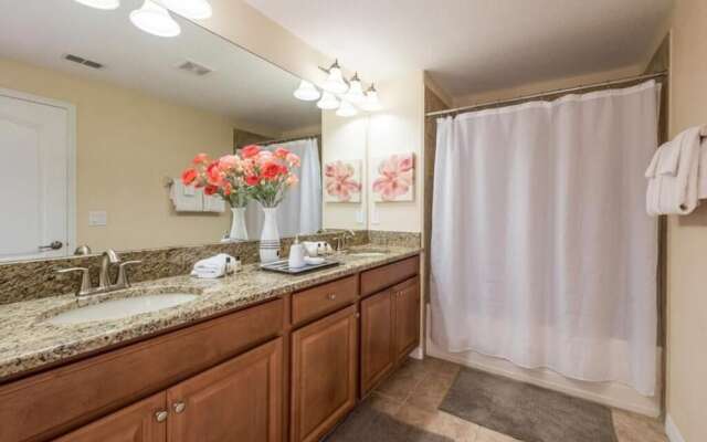 4899ct - Storey Lake 5 Bedroom Townhouse