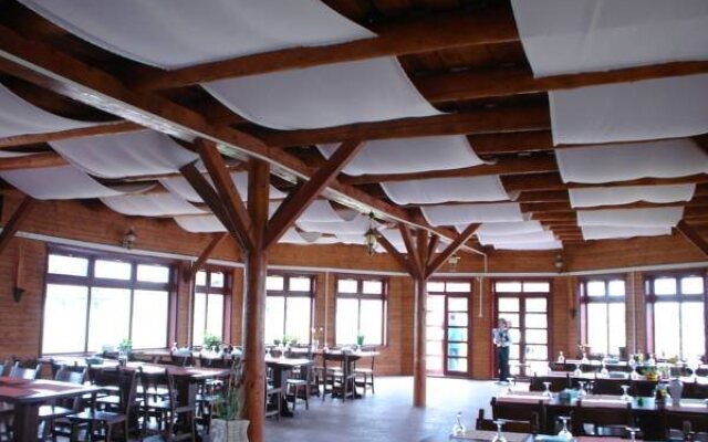 Cormoran Resort