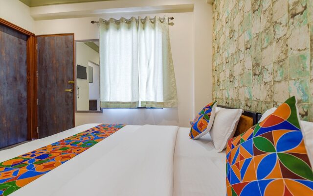 Fabhotel Bungalow 18