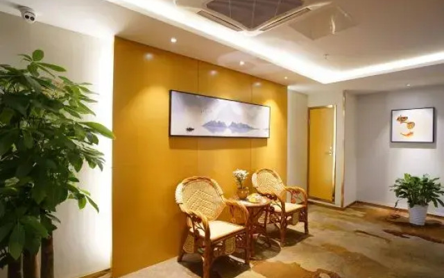 Orient Hotel