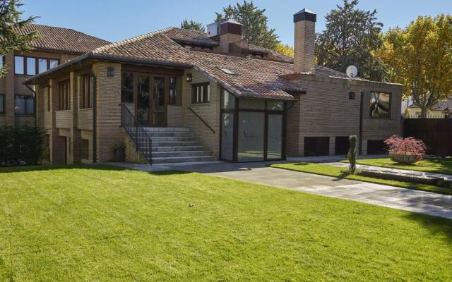 Hotel Gastronómico Los Rosales