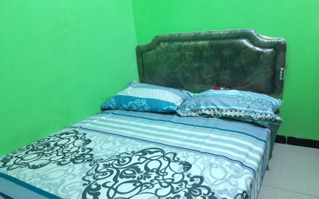 OYO 1815 Gatsu Residence