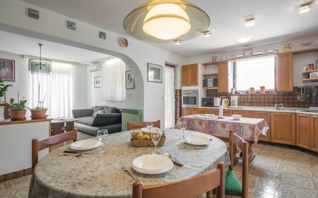 Apartments Biserka 1495