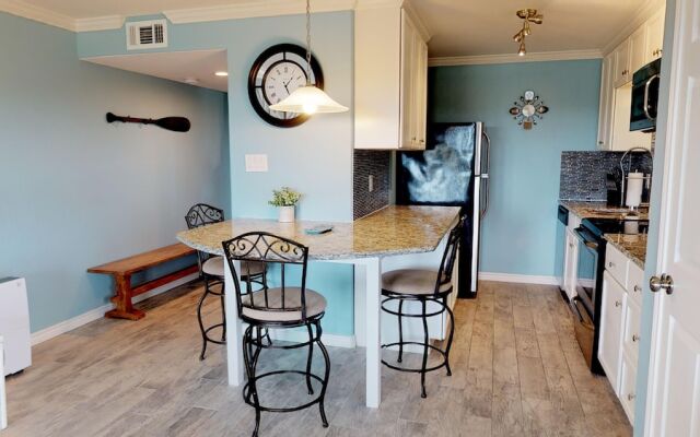 Island 125 1 Bedroom Condo