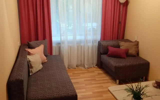 Apartments on Griboyedov street 8