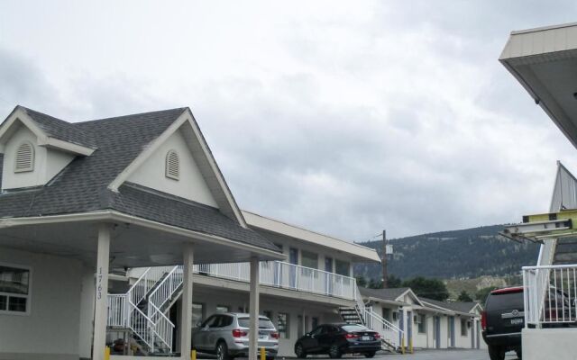 Motel 6 Kamloops, BC