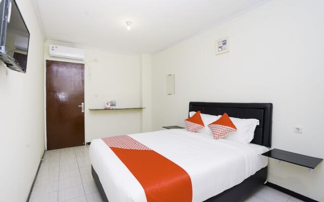 OYO 2094 Prestige Residence