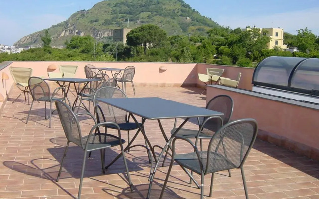 Flegrea House - Casa Rosa