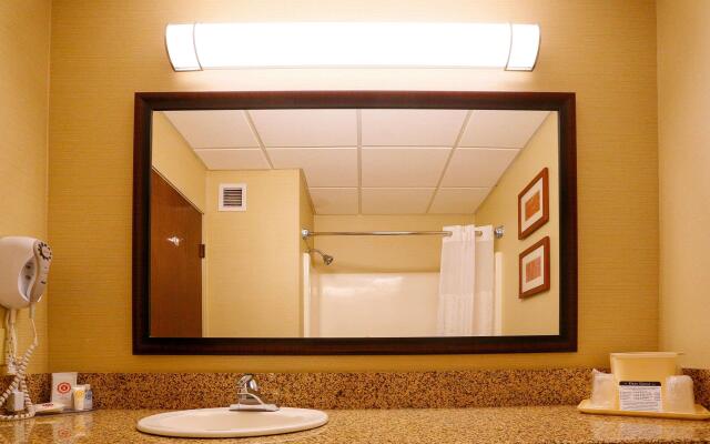 Comfort Inn Bismarck