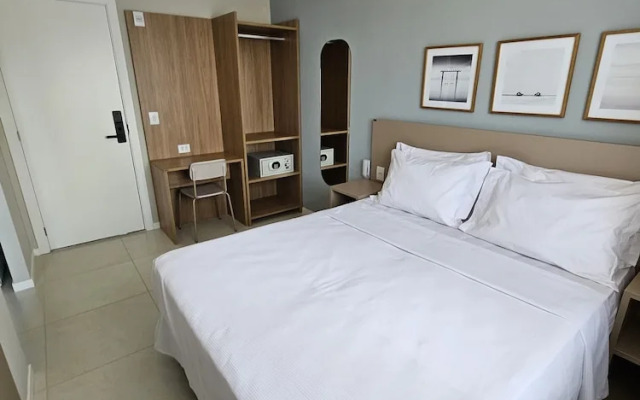 Aero Hotel
