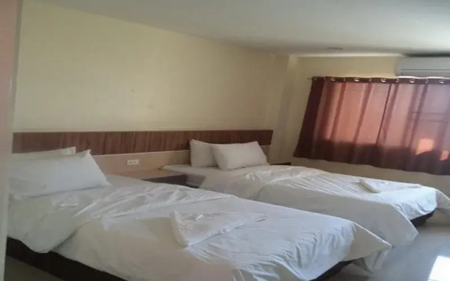 Sirichai Hotel - Chaiyaphum