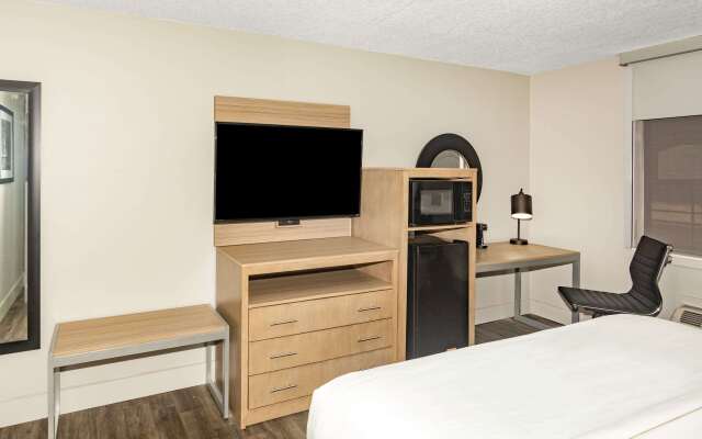 La Quinta Inn & Suites by Wyndham Joplin