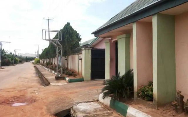 Garentiti Apartment - Silver Room in Asaba, Nigeria