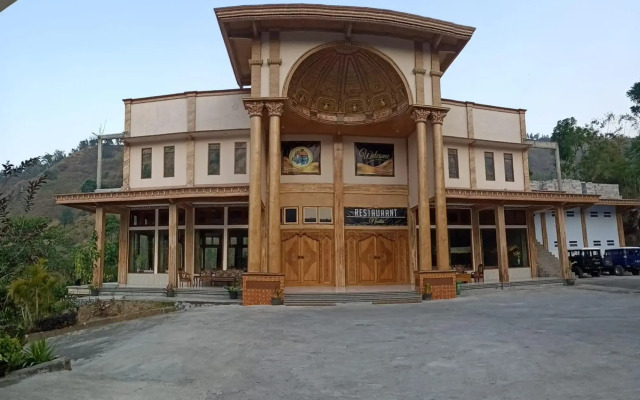 Nadia Hotel