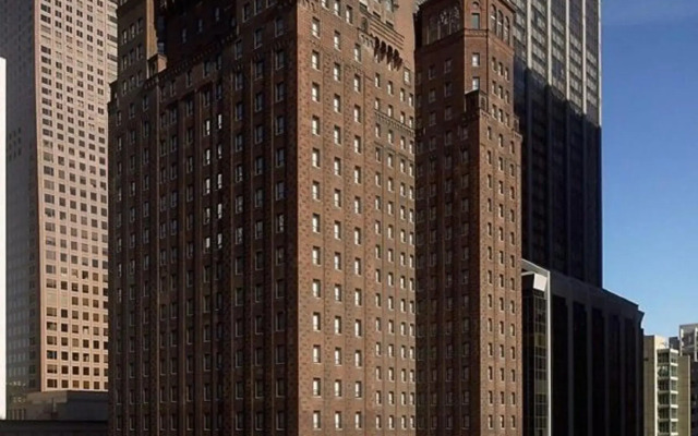 Warwick Allerton - Chicago