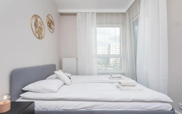 Aleja Sikorskiego 18 by Homeprime