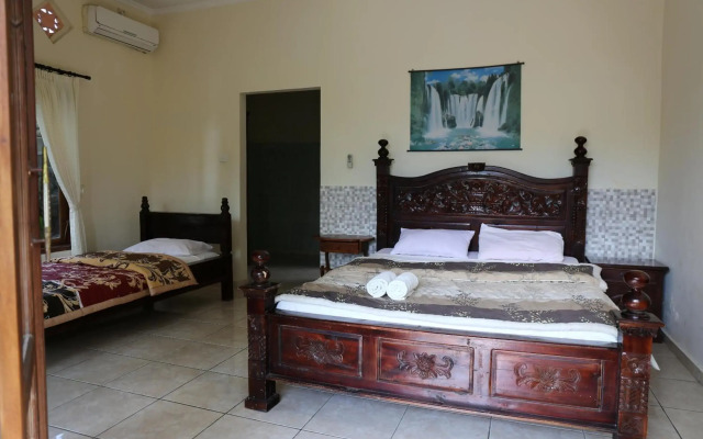 Anugerah Villas
