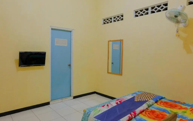 SPOT ON 1976 Hamana Beach Inn