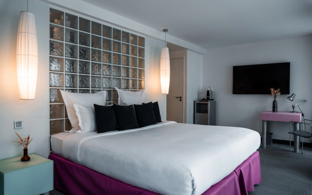 Kube Hotel Paris
