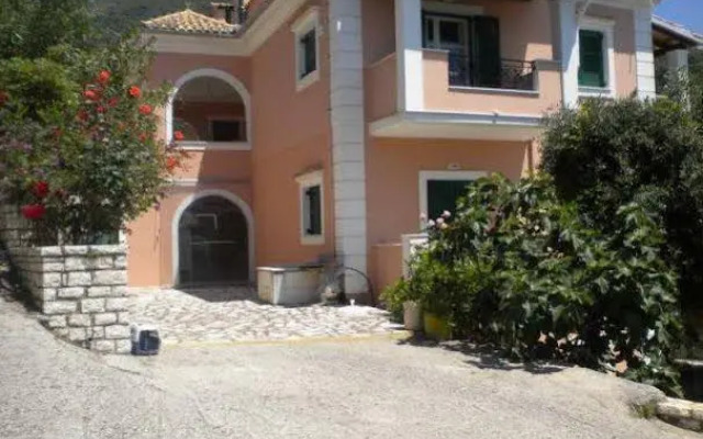 Villa Nestoras