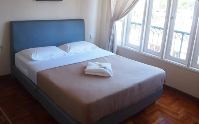Century Suria Service Apartment (Private Residential) 1