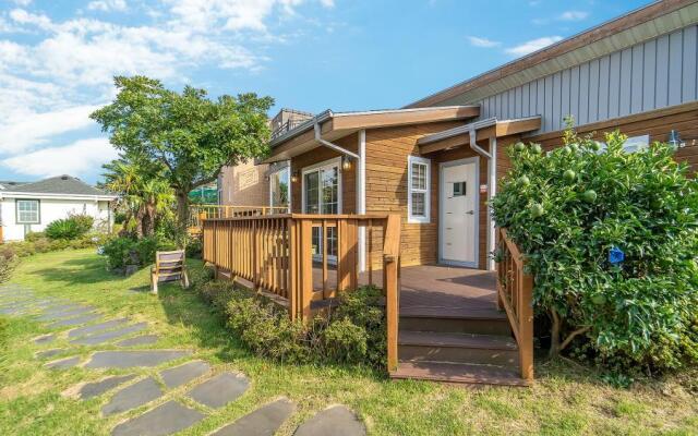 Jeju Olehhaeoreum Pension