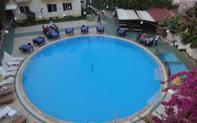 Metin Hotel