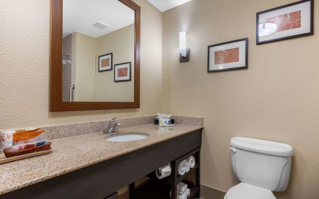 Comfort Suites Pelham Hoover I-65