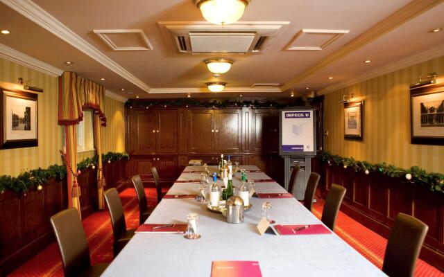 Mercure Stratford Upon Avon Shakespeare Hotel