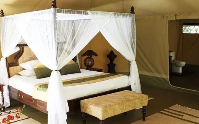 Mara Ngenche Safari Camp
