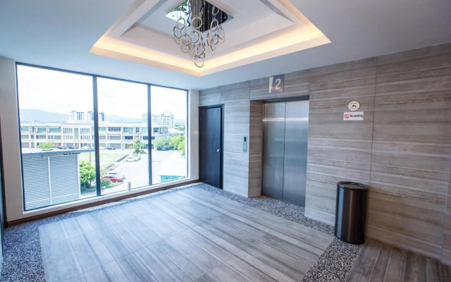 Lintas Platinum Hotel