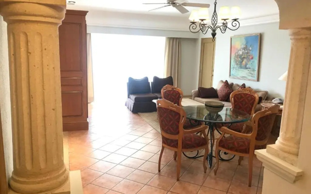 Grand Isla Navidad Golf & Spa Resort with Marina