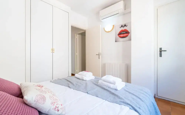 Empuriabrava Apartment With Pool, Parking