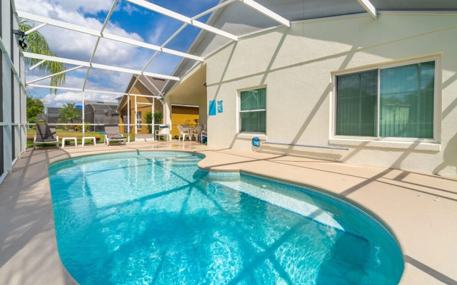 1114 4-bed Pool Home, Liberty Village Kissimmee