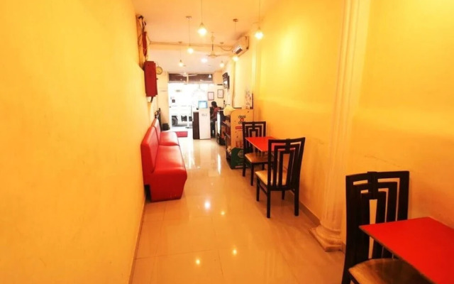 QubeStay TownHostel