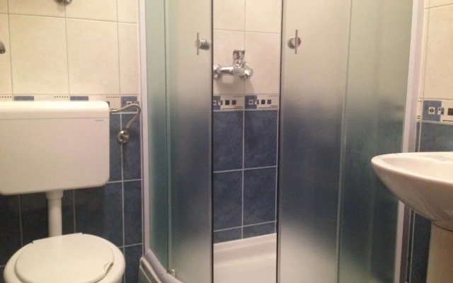 Mar - Private Parking - A1