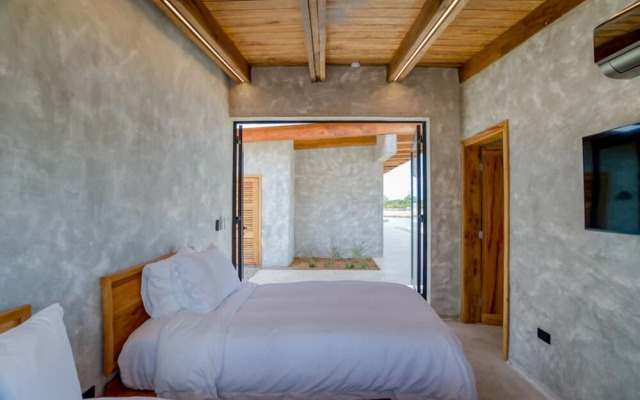Seabird Belize Vacation Rentals