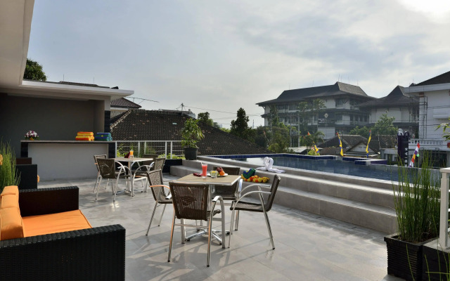 Top Malioboro Hotel