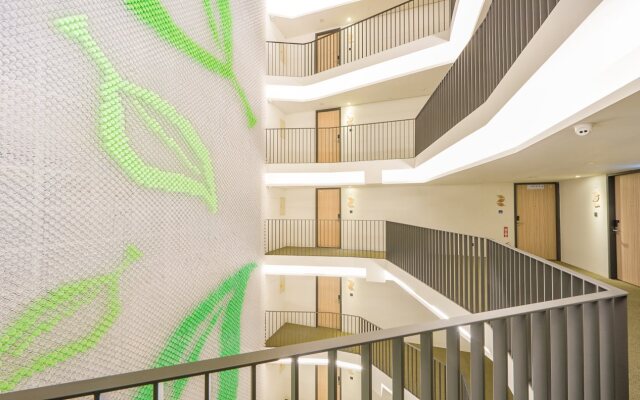 Green Hotel - West District